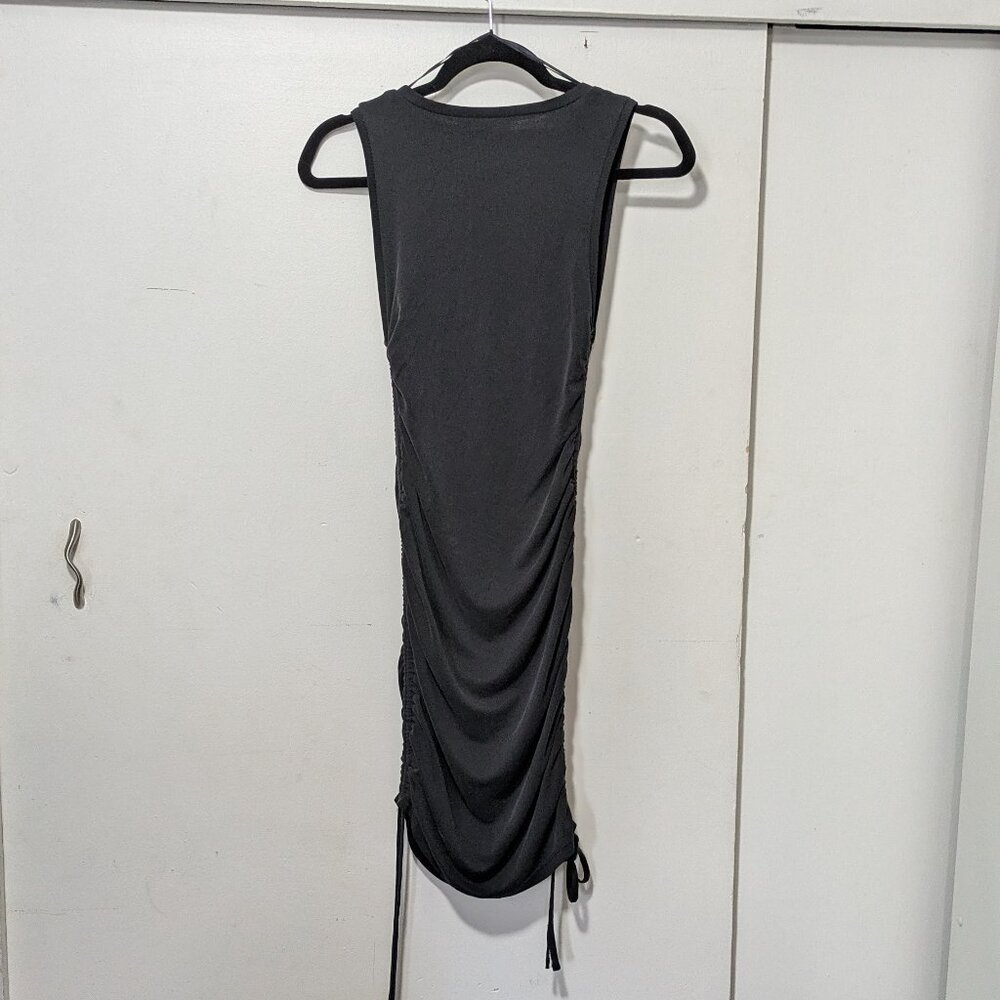 Love Tree BodyCon Rouched Dress - Picture 5 of 5